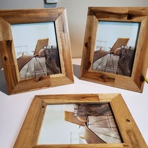 Wooden picture frame 8x10